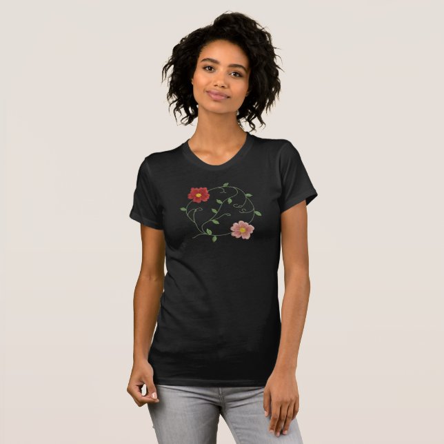 Camiseta Bordado de Flor Eterna (Anverso completo)