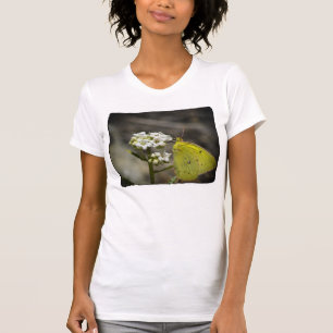 Camiseta Borde blanco de mariposa amarilla
