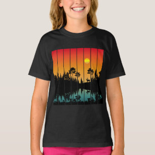 Camiseta Bosque al amanecer con puesta de sol vintage