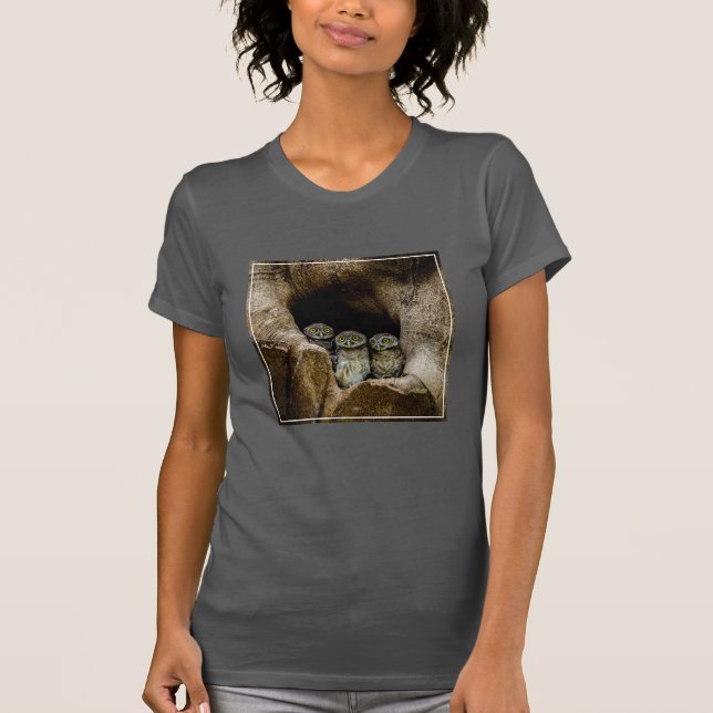 Camiseta Bosques | Tres lechuzas con aspecto (Anverso)