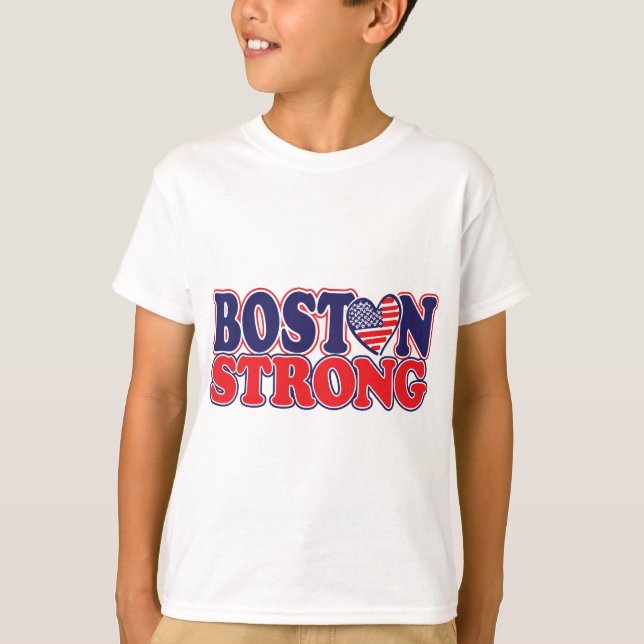 Camiseta Boston fuerte con el corazón de Amricah (Anverso)