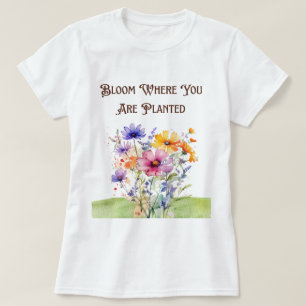 Camiseta Botánica "Bloom Donde Se Plantan Camisetas"