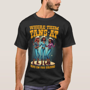 Camiseta Botas de Vaquero Negro en el Terreno Donde Están E