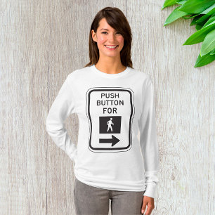 Camiseta Botón De Pulso Para Caminar Por El Rótulo De Cruce
