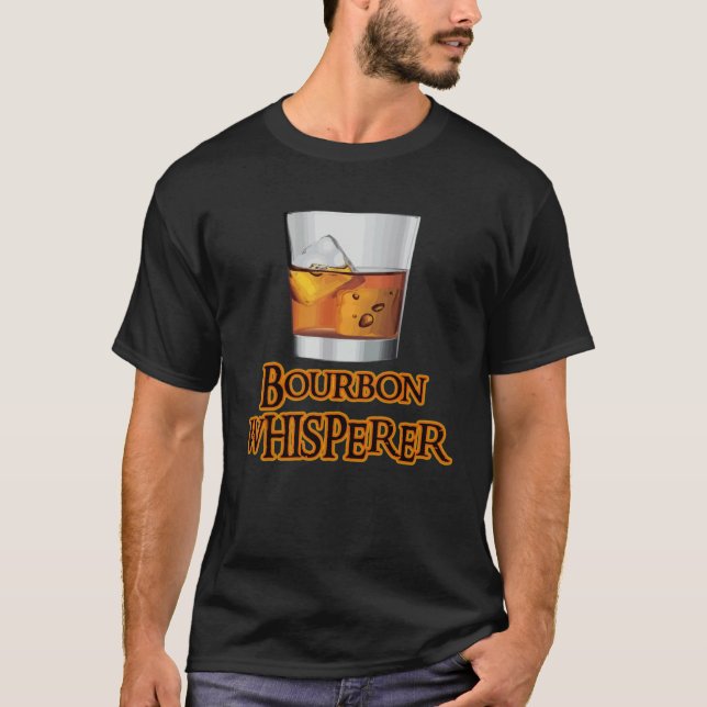 Camiseta Bourbon Whisperer   Whiskey Themed  Drinking (Anverso)