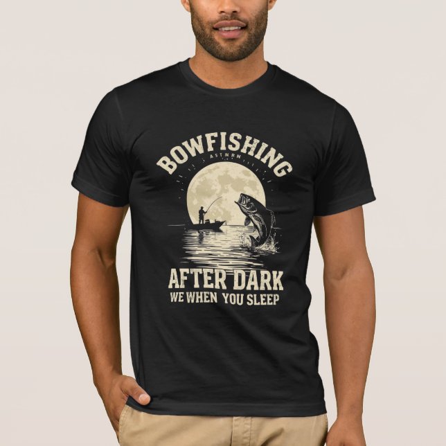 Camiseta Bowfishing After Dark Fishing Moon SilhouetT-Shirt (Anverso)