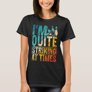 Camiseta Bowling Ball Pin Bowler Strike Bowling Team Bowlin