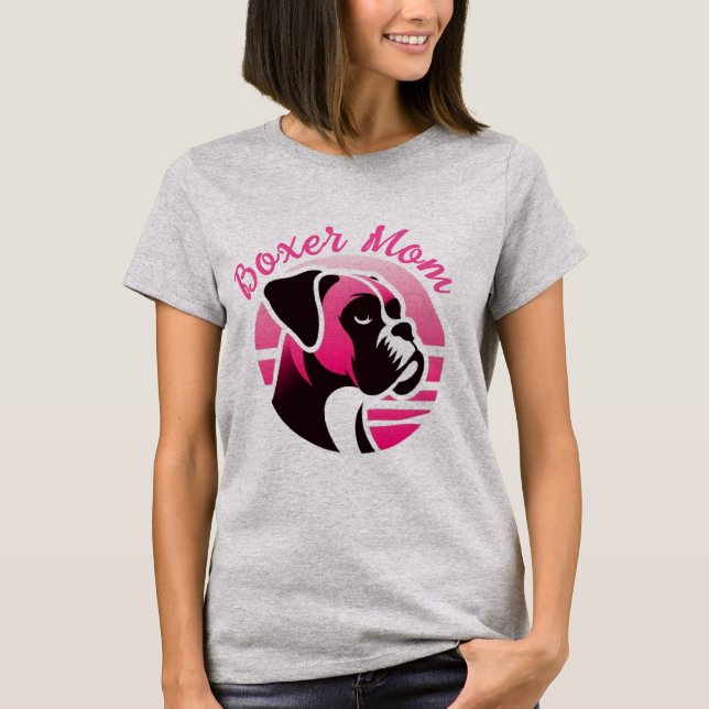Camiseta Boxer Dog Mom in Pink (Anverso)