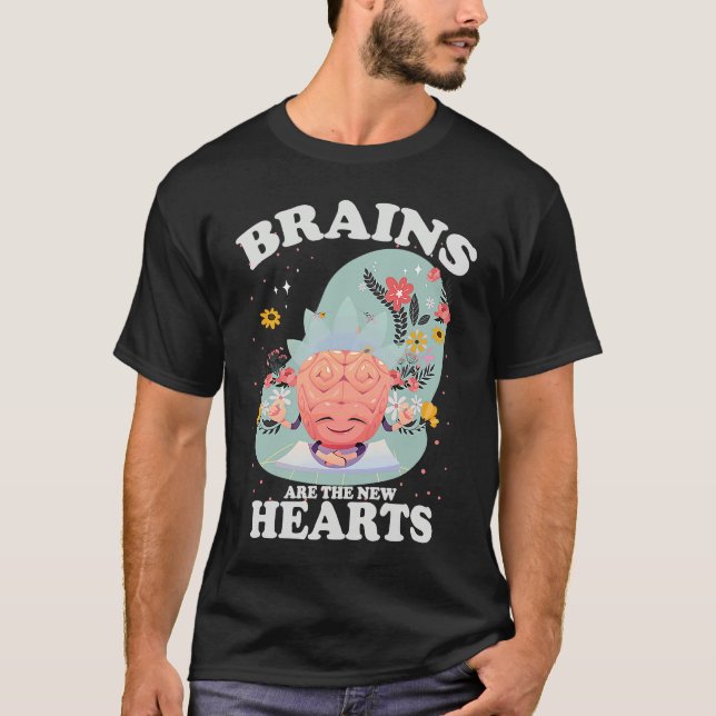 Camiseta Brains Are The New Hearts  Yoga flower (Anverso)