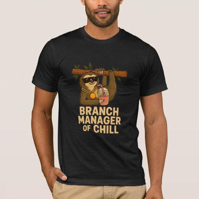 Camiseta Branch Manager of Chill – Funny Sloth with Sunglas (Anverso)