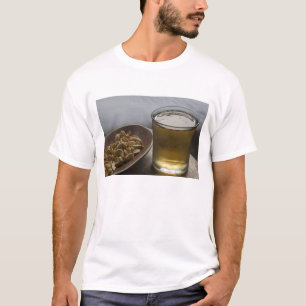 Camiseta Brasil. Un vaso de refrescante energía de Guarana