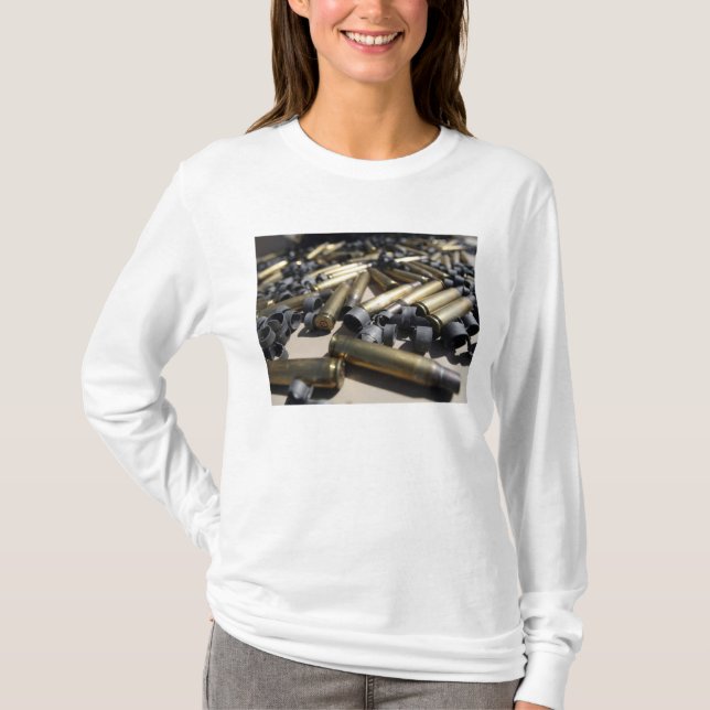 Camiseta Brass gastado y enlaces desintegrados (Anverso)