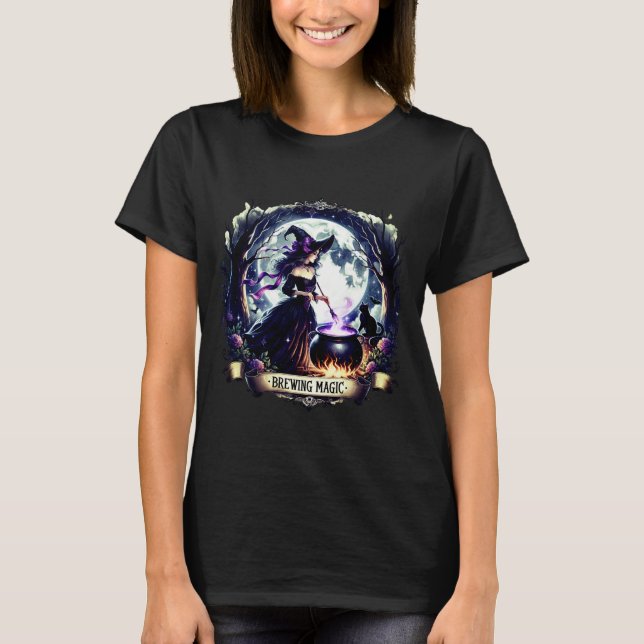 Camiseta "Brewing Magic" Halloween Witch Shirt (Anverso)