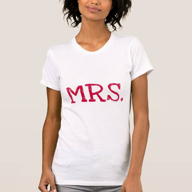 Camiseta Bride Red Text Mrs. (Anverso)