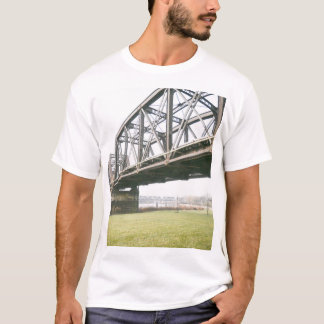 Camiseta Bridge Over Scioto River