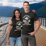Camiseta Brigada de crucero de cumpleaños<br><div class="desc">Este diseño puede ser personalizado en el área proporcionada cambiando la foto y/o el texto. O puede personalizarse haciendo clic en Personalizar esta plantilla y, a continuación, eligiendo la opción de hacer clic en el personalizar y eliminando o cambiando el color del fondo, agregando texto, cambiando el color o estilo...</div>