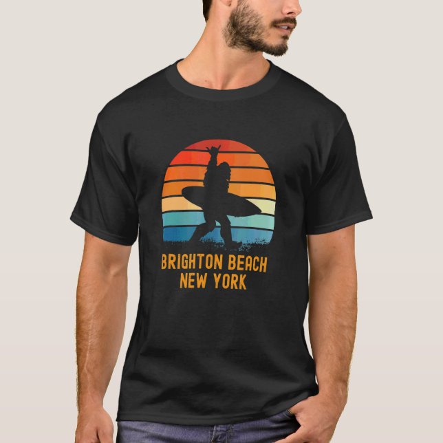 Camiseta Brighton Beach New York Sasquatch Souvenir (Anverso)