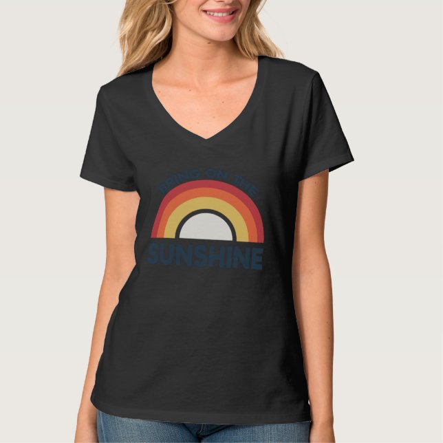 Camiseta Bring on the Sunshine inspiring Graphic Rainbow (Anverso)