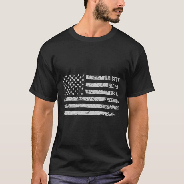 Camiseta Brisket Butts Ribs And Freedom Bbq Bandera Estadou (Anverso)