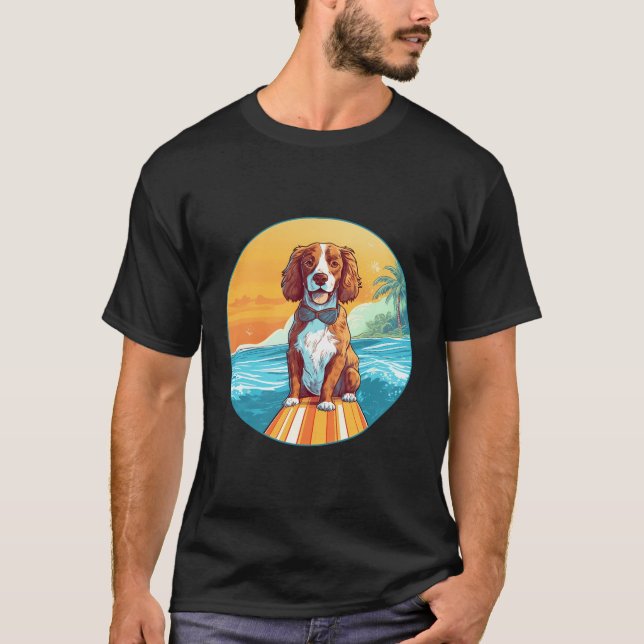 Camiseta Brittany Spaniel Surfing Funny Dog Beach (Anverso)