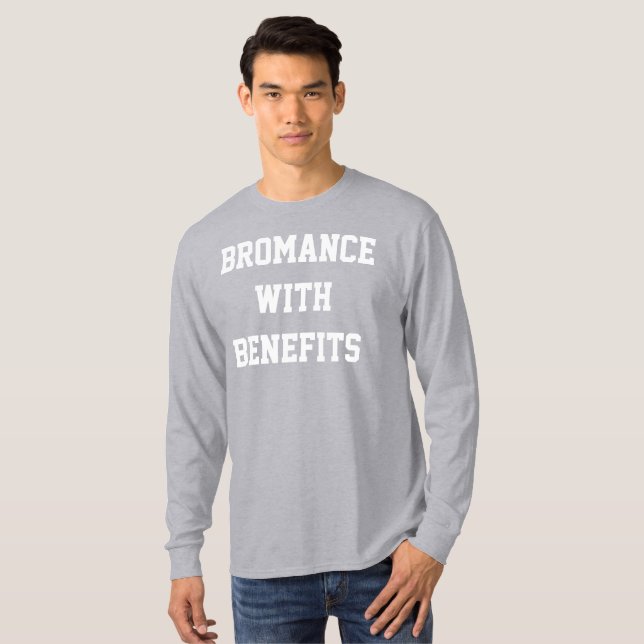 Camiseta Bromance con mensaje de beneficios (Anverso completo)