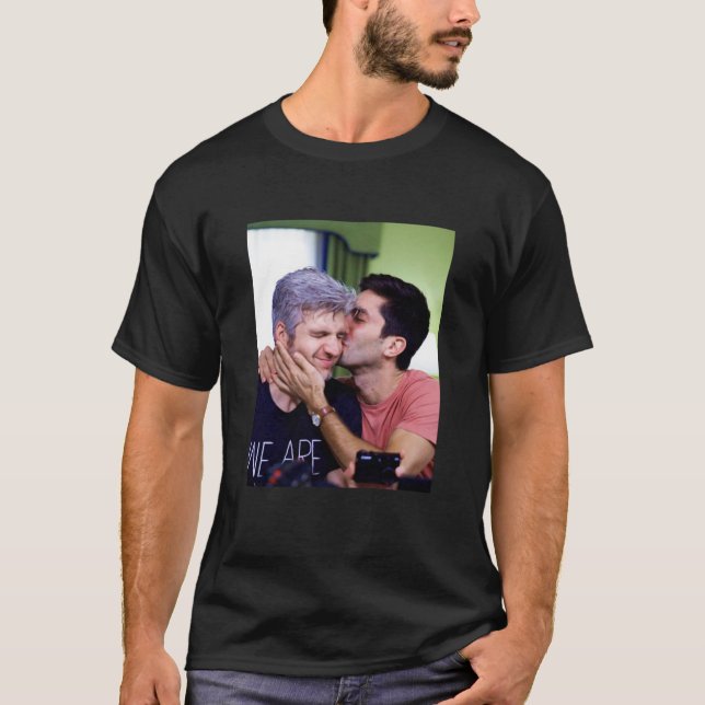 Camiseta Bromance es romance Esencial (Anverso)