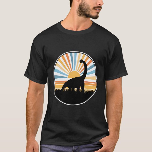 Camiseta Brontosauro - Dino de dinosaurio retro del atardec (Anverso)
