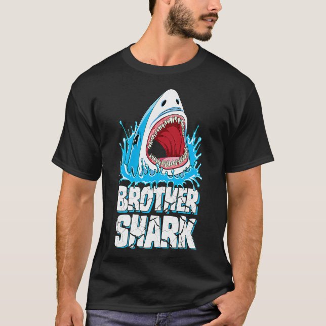 Camiseta Brother Shark T  Family Matching Men Boys Jawsome  (Anverso)