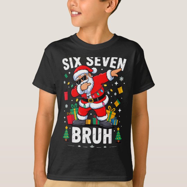 Camiseta Bruh 67 Six Seven Santa Dabbing Christmas  (Anverso)