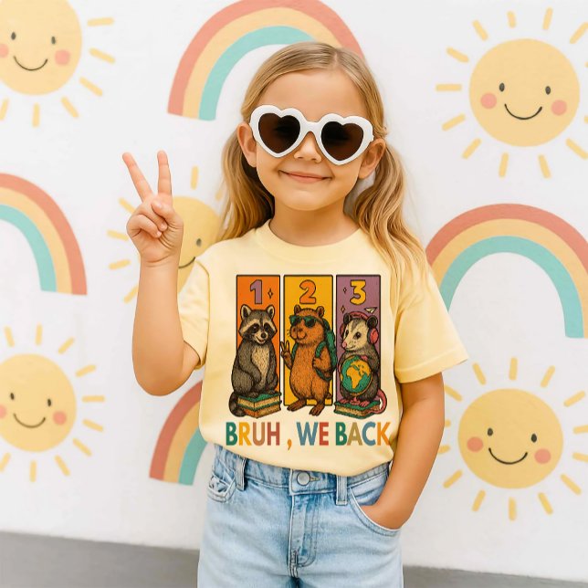 Camiseta Bruh apoyamos la escuela de Raccoon Capybara Oposs (kindergarten rocks

1st grade crew

2nd grade squad

third grade ready

fourth grade rules

)