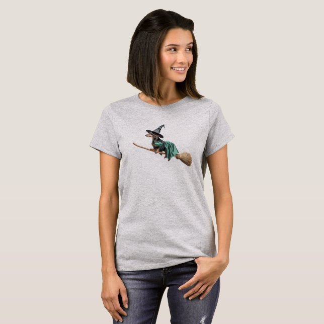 Camiseta Bruja adorable de Dachshund (Anverso completo)