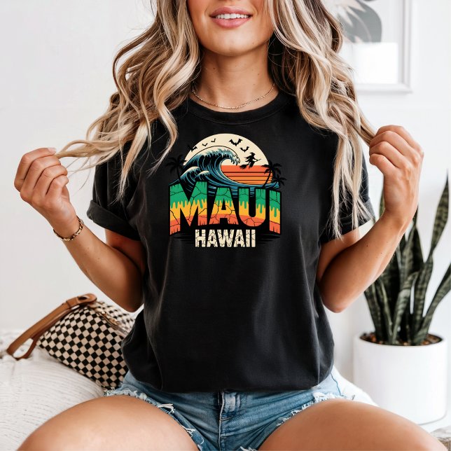 Camiseta Bruja de surf en Broom Maui Hawaii Halloween (Subido por el creador)