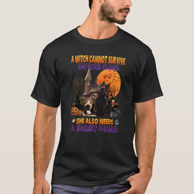 Camiseta Bruja En El Vino Que Necesita Un Halloween De Perr (Anverso)