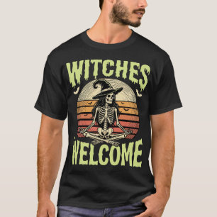 Camiseta Brujas Bienvenidas Yoga de Bruja Esqueleto Hallowe