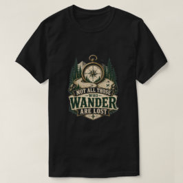 Camiseta Brújula Gráfica No Todos Los Que Vagan Están Perdi