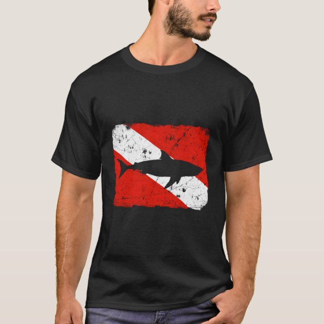 Camiseta Buceadores con la bandera de inmersión de tiburón  (Anverso)