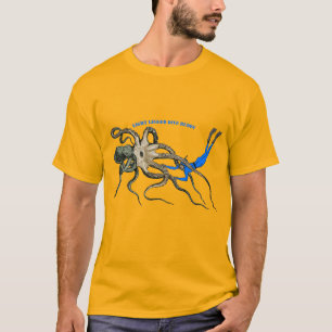 Camiseta Buceo libre mirando un pulpo gigante