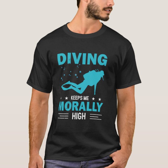 Camiseta Buceo Me Mantiene Moralmente Alto Buceo Funny Buce (Anverso)