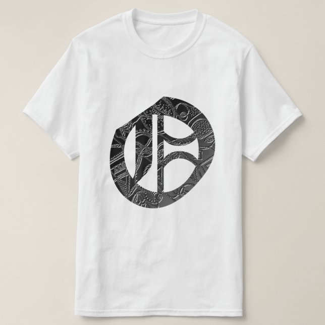 Camiseta Buchstabe "O" im gotischen Stil (Diseño del anverso)