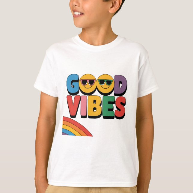 Camiseta Buenas vibraciones: Edición Arcoiris (Anverso)