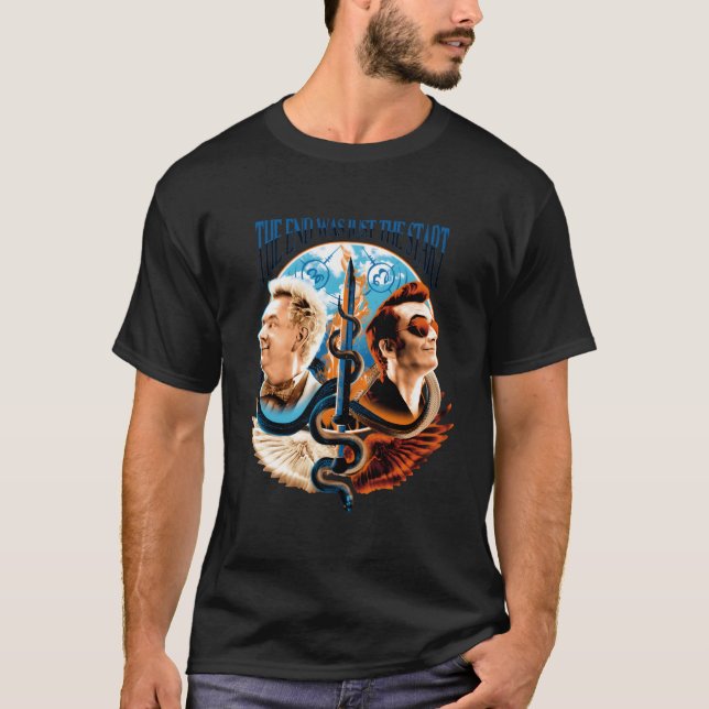 Camiseta Buenos Omens - El Fin Fue Sólo El Comienzo (Anverso)