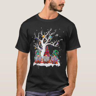 Camiseta Búfalo de gnomo lindo con luz de árbol de Navida