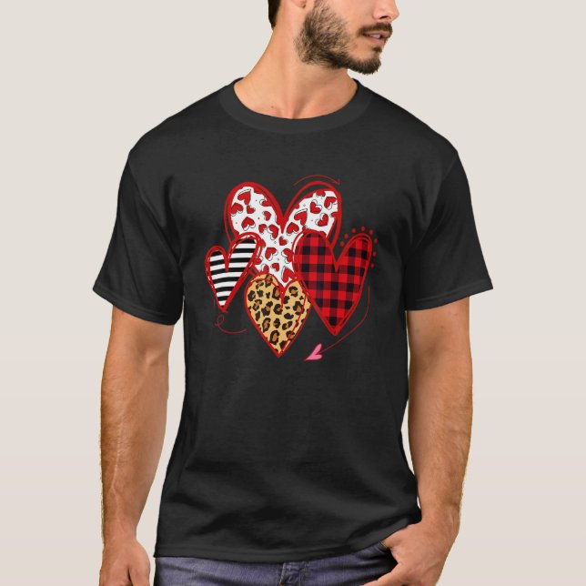 Camiseta Buffalo Red Black Plaid And Leopard Hearts Valenti (Anverso)