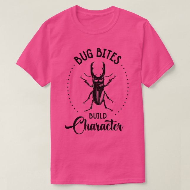Camiseta Bug Bites Construir Caracteres Camping Naturaleza  (Diseño del anverso)