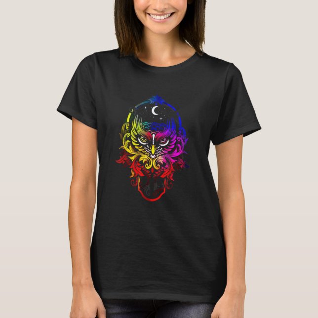 Camiseta Búho Místico Explosión de Color Retro (Anverso)