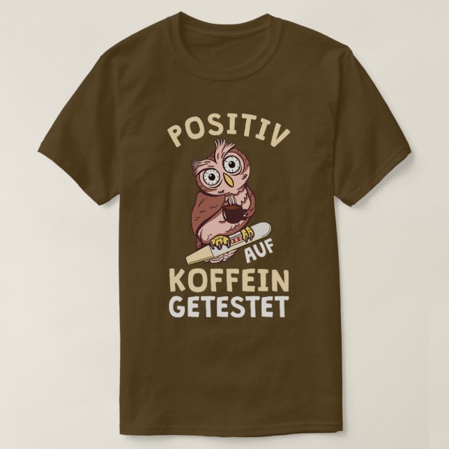 Camiseta Búho Positivo En Una Caffeina Enfermera De Oficina (Diseño del anverso)
