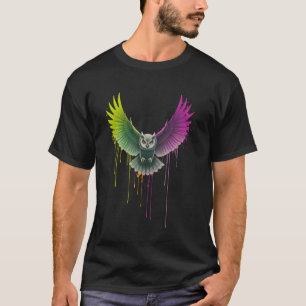 Camiseta Búho realista en vuelo con salpicaduras de pintura