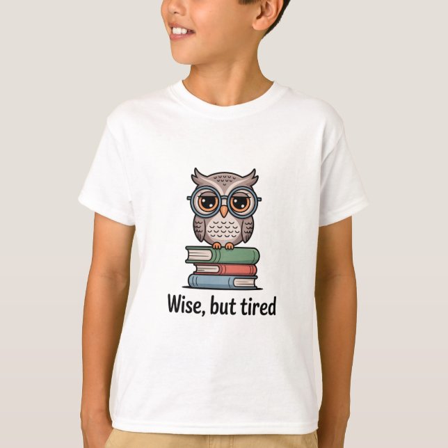 Camiseta Búho Sabio Pero Cansado (Anverso)