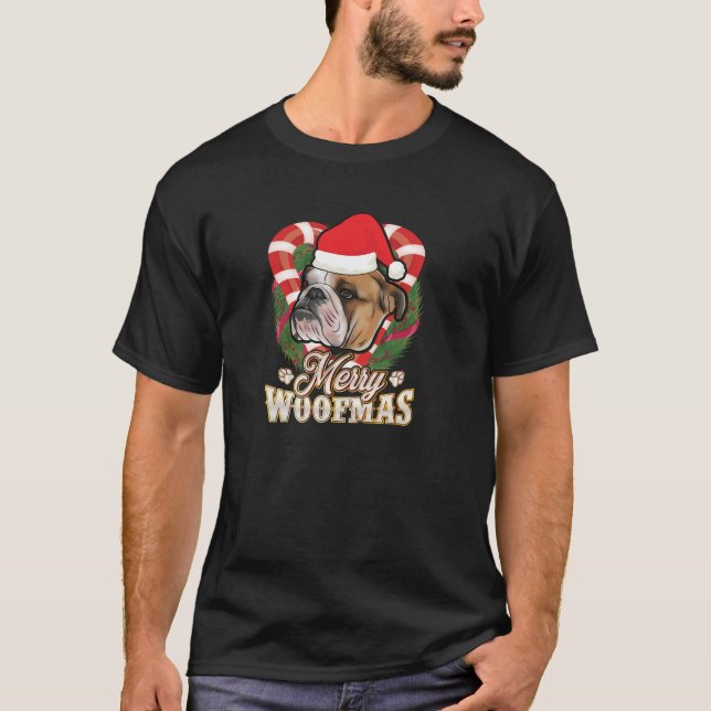 Camiseta Bulldog inglés de Merry Woofmas con Gorra de Santa (Anverso)
