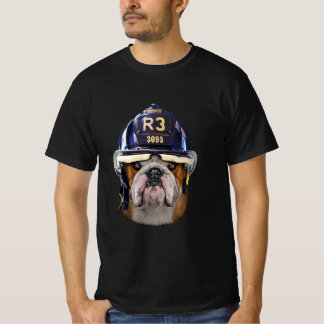 Camiseta Bulldog inglés gruñón con casco para bomberos